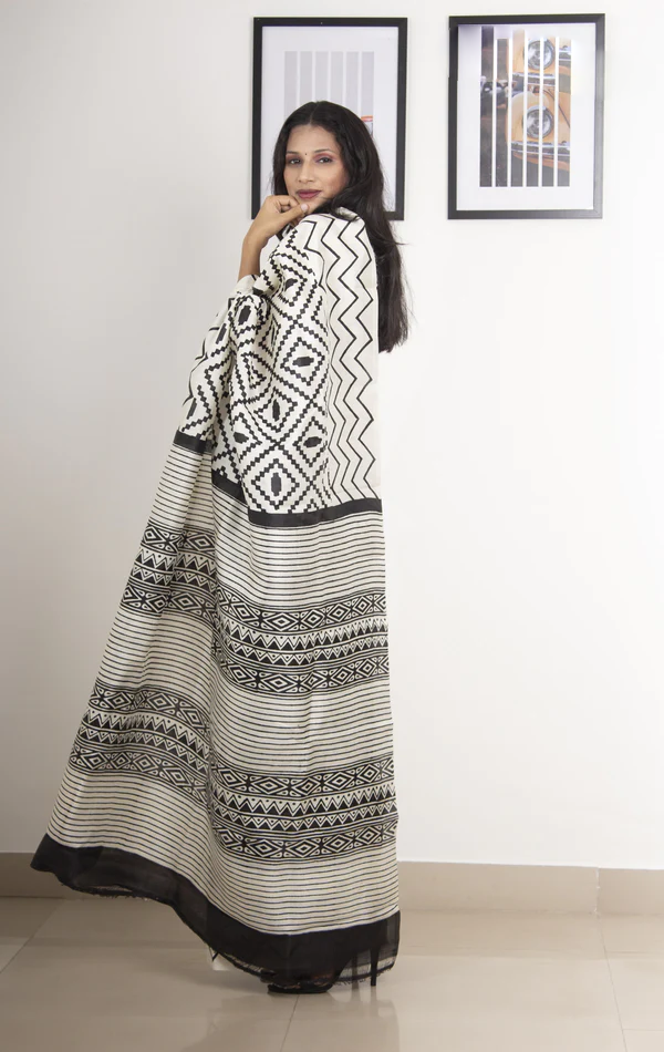 Off White Colour With Black Hand Block Printing All Over Saree
